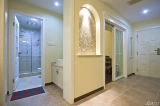 新古典风格二居室古典米色富裕型走廊效果图
