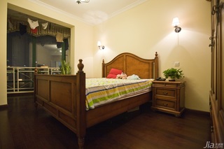 新古典风格二居室古典米色富裕型卧室床图片