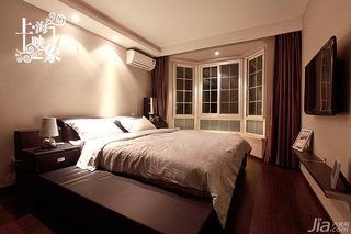 欧式风格公寓富裕型卧室电视背景墙床效果图