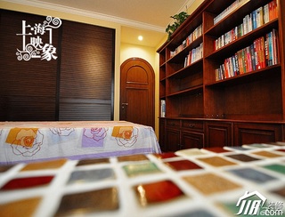田园风格二居室温馨绿色富裕型卧室床图片