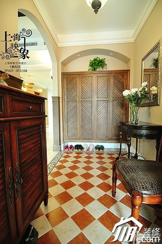 新古典风格别墅原木色富裕型140平米以上门厅鞋柜图片