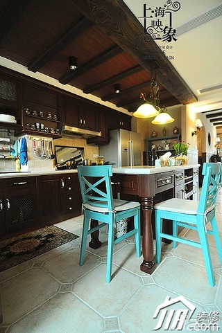 新古典风格别墅原木色富裕型140平米以上厨房灯具效果图