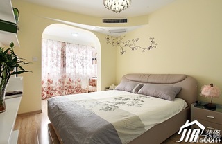 田园风格公寓简洁富裕型90平米卧室背景墙床效果图