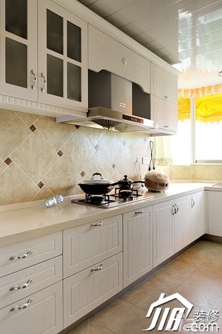 田园风格公寓简洁白色富裕型90平米厨房橱柜设计