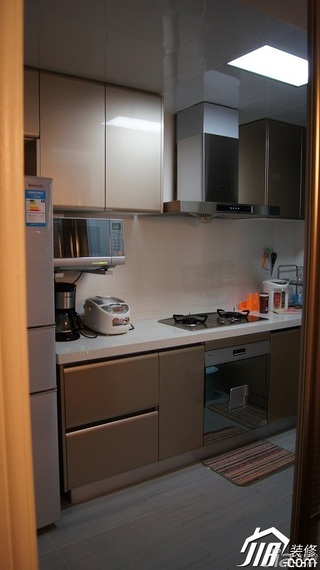 欧式风格公寓富裕型100平米厨房橱柜定制