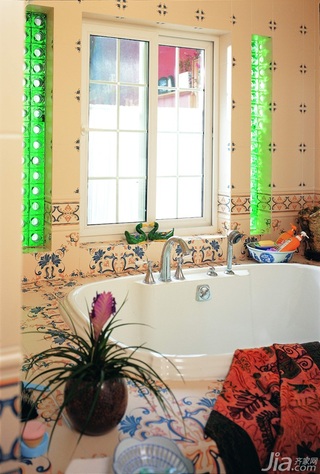美式乡村风格三居室浪漫富裕型140平米以上卫生间壁纸效果图