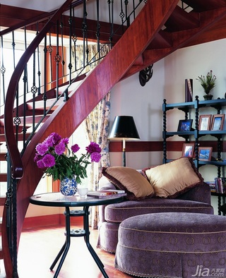 东南亚风格别墅古典原木色富裕型140平米以上楼梯沙发图片