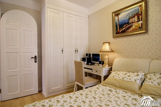 欧式风格三居室舒适5-10万卧室床图片