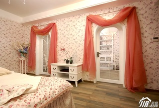 田园风格一居室浪漫富裕型卧室床图片