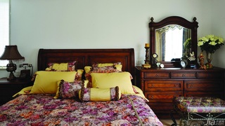 混搭风格别墅白色富裕型卧室床图片