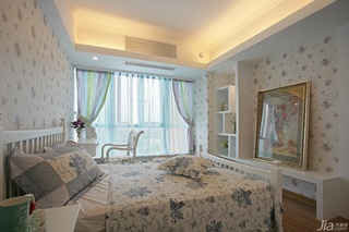 田园风格复式富裕型卧室床图片