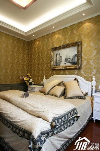欧式风格别墅奢华白色豪华型卧室床图片