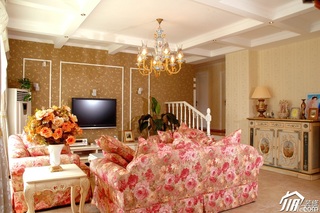 美式乡村风格二居室唯美粉色豪华型客厅沙发图片