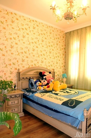 美式乡村风格二居室唯美豪华型儿童房床效果图
