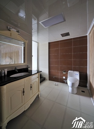 混搭风格复式唯美米色豪华型140平米以上卫生间背景墙洗手台图片