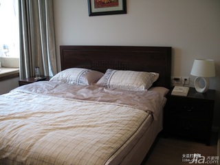 中式风格公寓富裕型卧室床图片