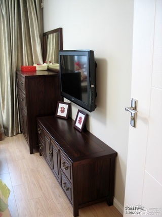 中式风格公寓富裕型卧室电视柜图片