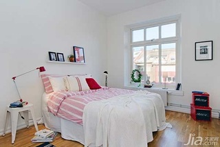 北欧风格复式浪漫白色富裕型110平米卧室床效果图