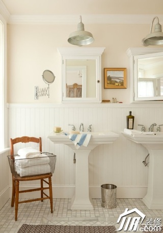 新古典风格公寓简洁白色10-15万120平米卫生间洗手台图片