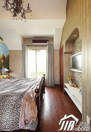 地中海风格复式温馨经济型120平米卧室电视背景墙设计