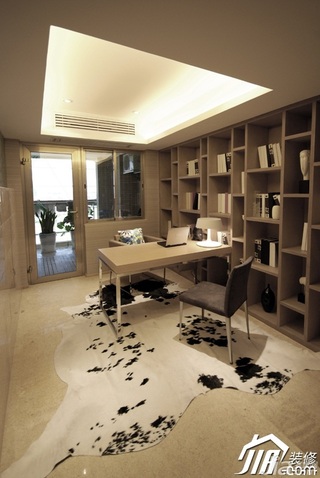 简约风格公寓简洁富裕型书房书桌图片