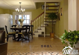 美式乡村风格公寓实用富裕型120平米餐厅楼梯餐桌图片