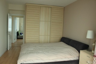 简约风格公寓舒适经济型80平米卧室床图片