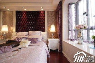 欧式风格复式20万以上卧室卧室背景墙床效果图