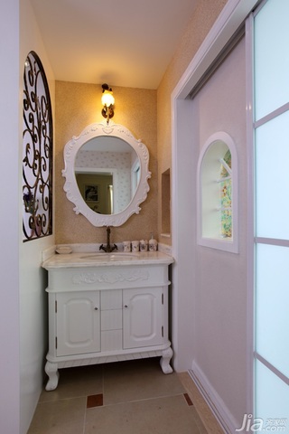 田园风格一居室温馨白色富裕型80平米卫生间浴室柜效果图