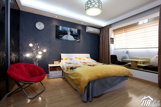 简约风格一居室富裕型60平米卧室飘窗床图片