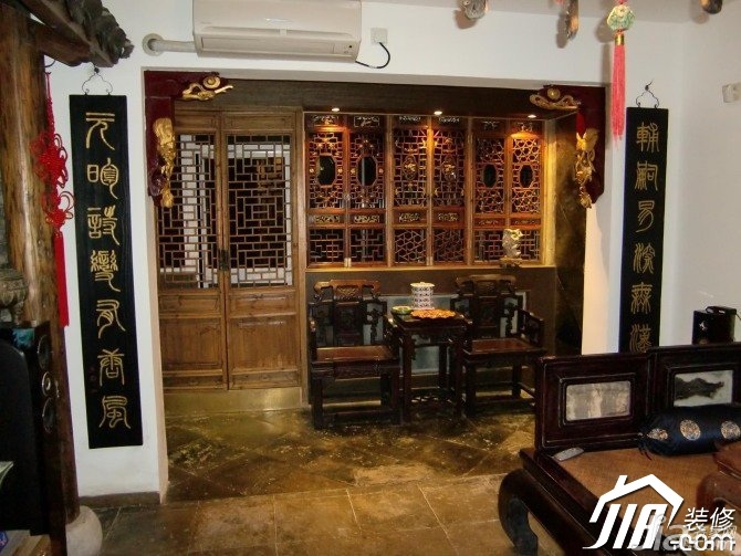 小户型装修,90平米装修,经济型装修,中式风格,客厅,沙发,茶几,背景墙,实用