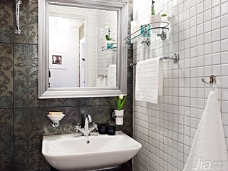 北欧风格二居室小清新白色经济型卫生间洗手台图片