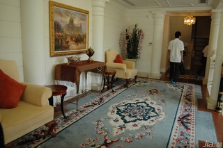 欧式风格别墅奢华白色富裕型门厅地毯图片