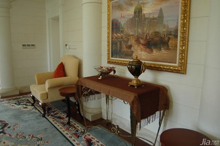 欧式风格别墅奢华白色富裕型地毯效果图