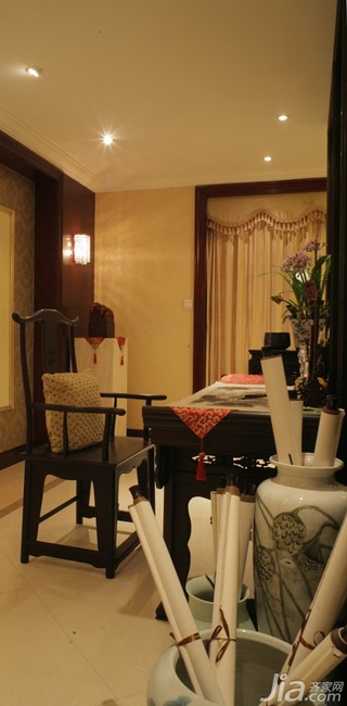 混搭风格公寓古典原木色豪华型客厅窗帘图片