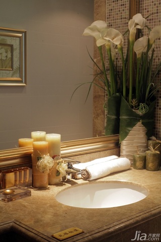 混搭风格公寓古典原木色豪华型卫生间浴室柜效果图