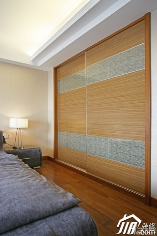 中式风格四房古典米色富裕型卧室隔断装修效果图