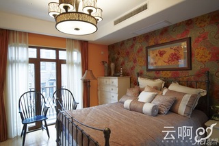 混搭风格别墅奢华红色富裕型卧室床效果图