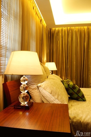 简约风格别墅温馨暖色调豪华型140平米以上卧室床效果图