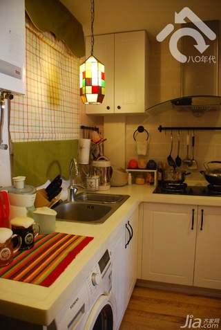 田园风格小户型可爱暖色调经济型40平米厨房橱柜订做