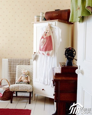 混搭风格小户型舒适经济型客厅衣柜安装图