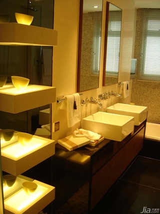 简欧风格公寓古典富裕型卫生间浴室柜效果图