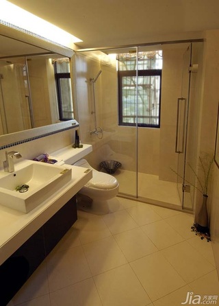 欧式风格三居室简洁15-20万卫生间洗手台效果图