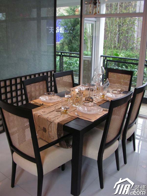 混搭风格,15-20万装修,四房装修,餐厅,餐桌,灯具,简约