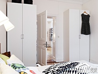 北欧风格公寓简洁白色经济型80平米卧室衣柜定制