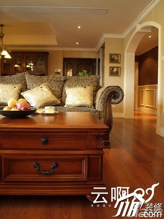 美式乡村风格三居室富裕型客厅沙发图片