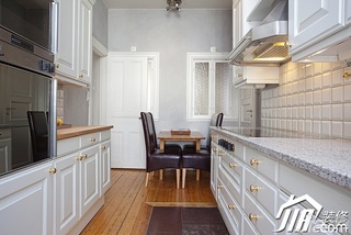 混搭风格公寓简洁白色豪华型厨房橱柜图片