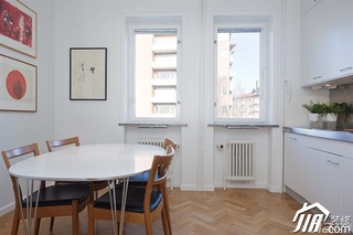 北欧风格二居室经济型厨房餐桌图片