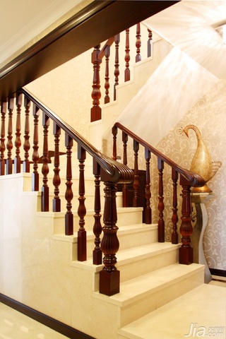 新古典风格复式古典豪华型140平米以上楼梯设计