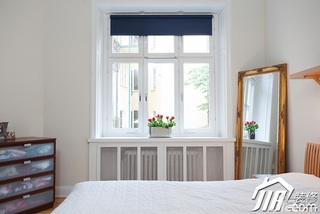 北欧风格公寓简洁白色经济型卧室装修